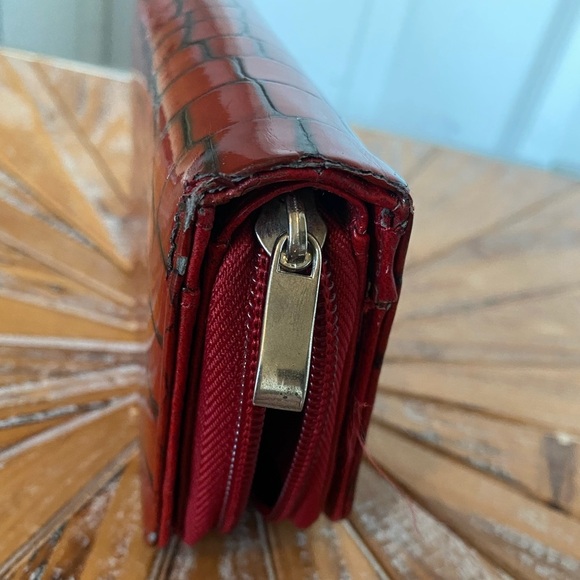 Used B-low the Belt Red & Black Faux Croc Zip up Mini Wallet - Picture 5 of 9
